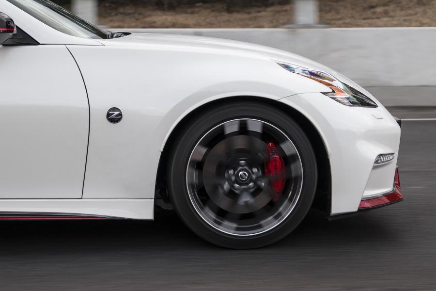 Детали экстерьера Nissan 370Z Nismo (Z34) 2017 года  (AU) (фото 14 из 37)